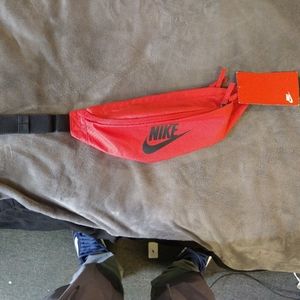 Nike fanny pack